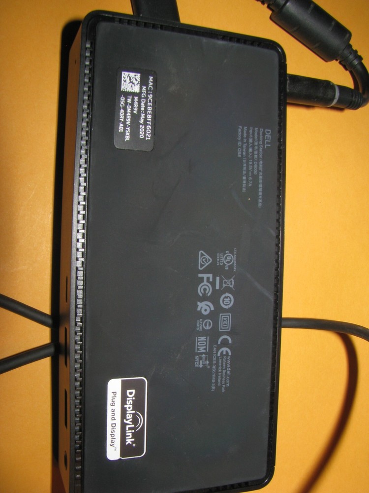 Dell Docking Station D6000