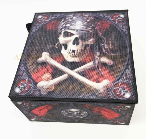 Small Pirate Skull Mirror Box