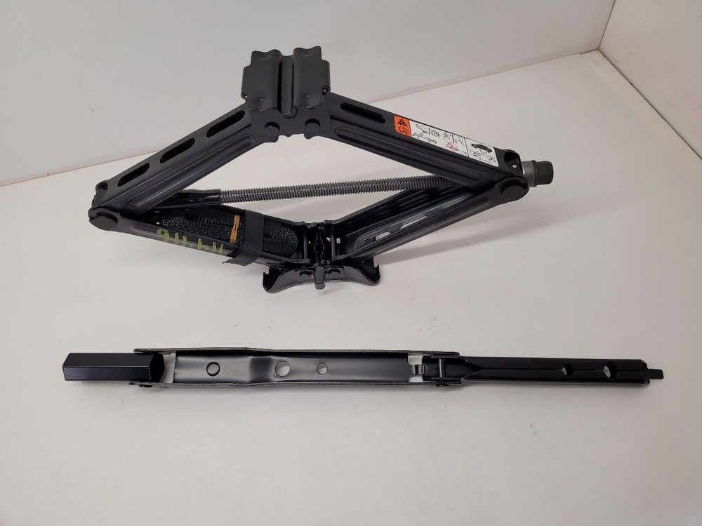 Floor Jack fits 2017 Ford Edge Grade A