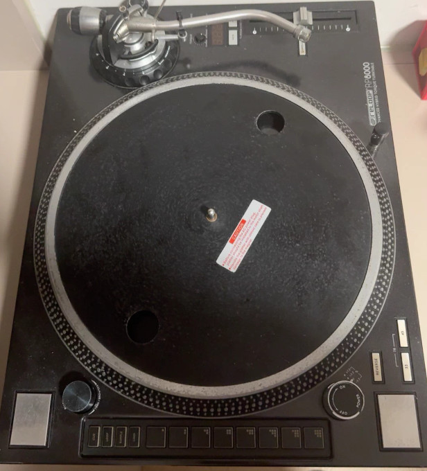 1pcs Reloop RP8000 DJ Turntable