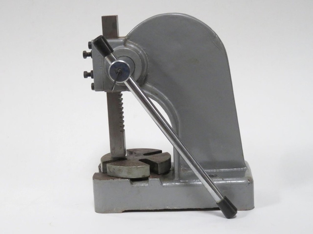 1/2 Ton Arbor Press w/ Table - Hardly Used