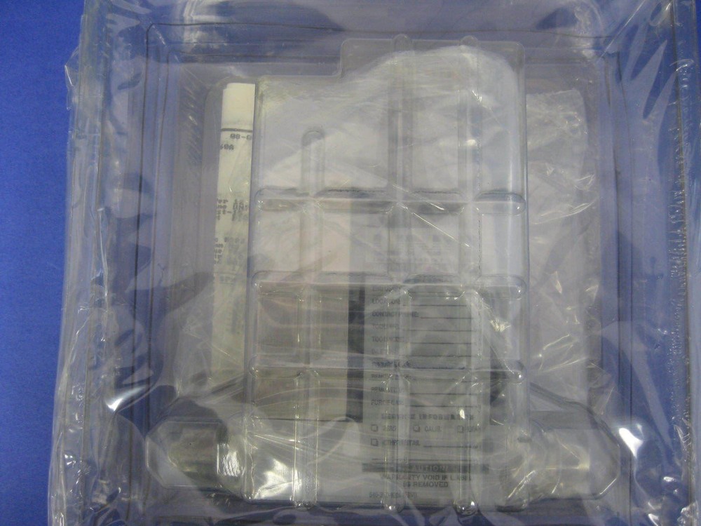 Unit UFC-1260A Mass Flow Controller, H2, 2 SLM, Refurbished