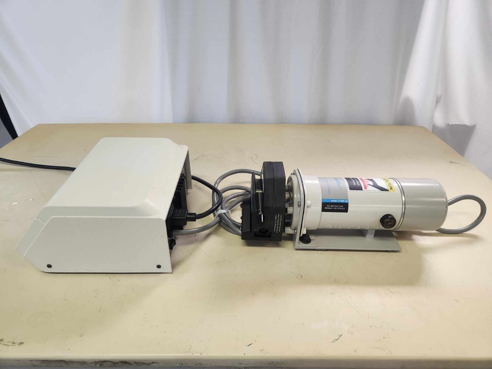 Masterflex Easy-Load II 77200-60 & Controller/Dispenser Cole-Parmer Co