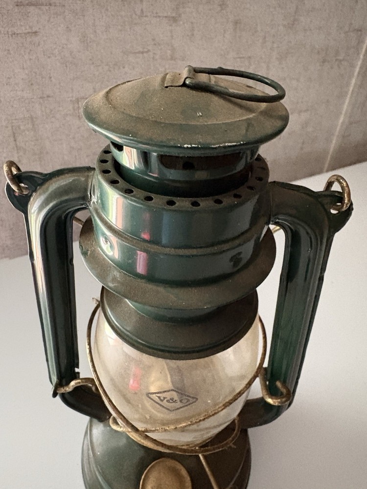 VINTAGE V&O Lantern #76 Hunter Green As-Is