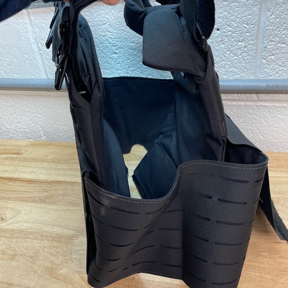 PROTECH Tactical Armor Plate Rack Carrier SHIFT AWS QRS Medium Black Webless