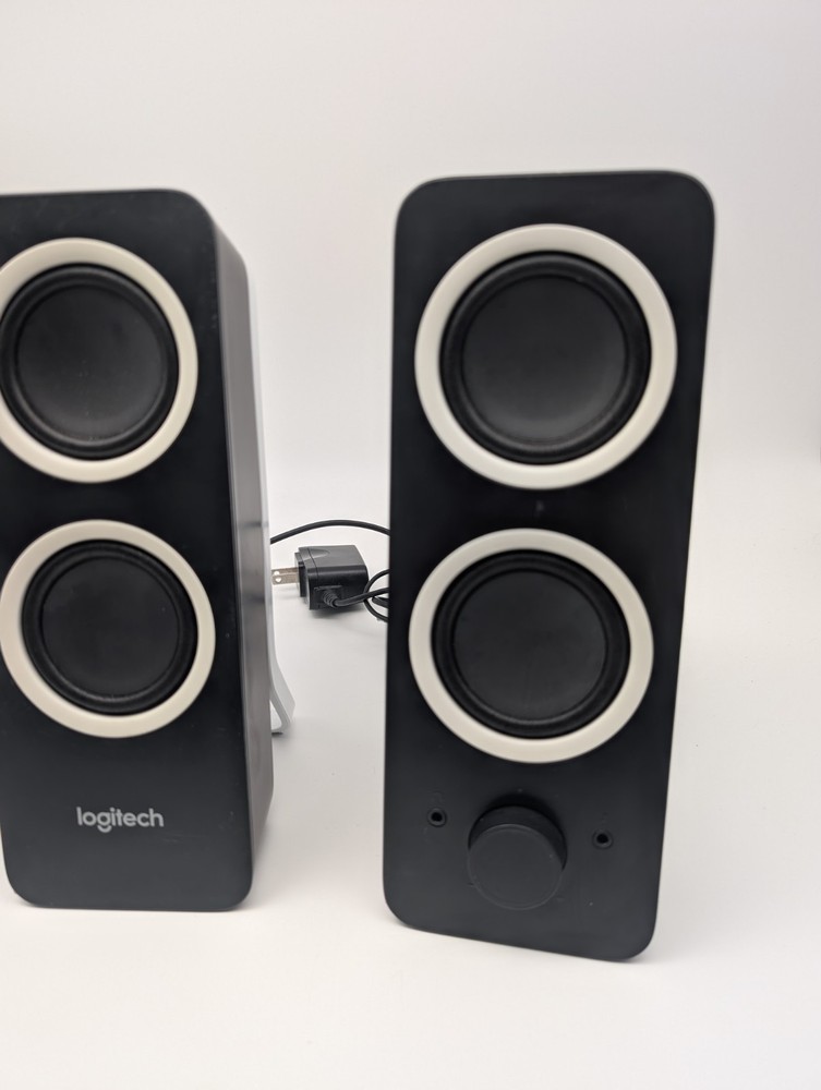 Logitech Z200 10W Multimedia Speakers w/ Power Adapter Tested Working
