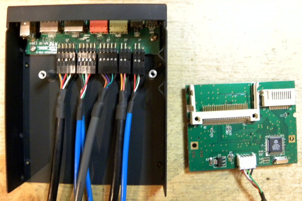 SilverStone SST-FP34B Premium 3.5" Multi Card Reader & Front I/O Audio USB 1394