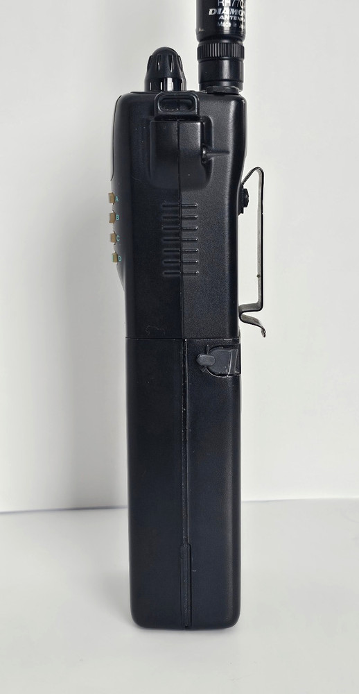 YAESU FT-416 P05 FM TRANSCEIVER Hand Held