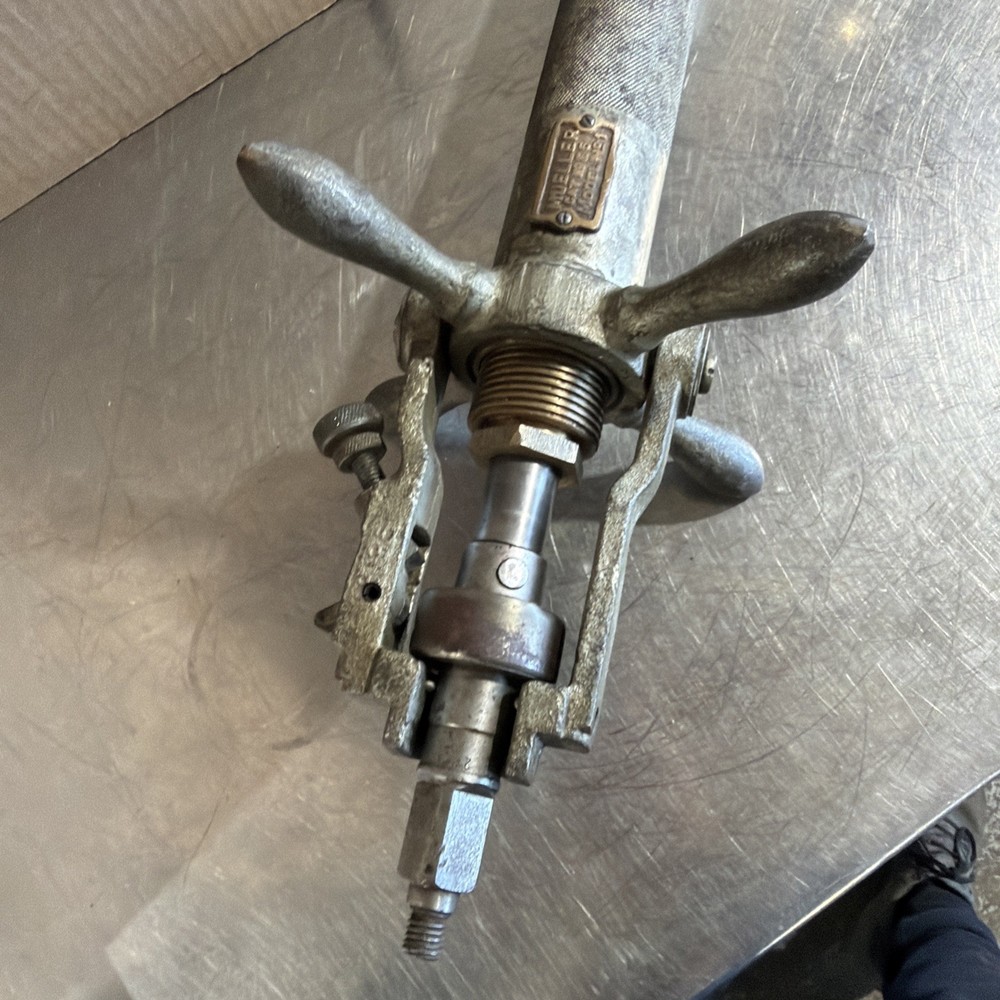 Mueller Drilling Machine Cat No E6 Model No 1