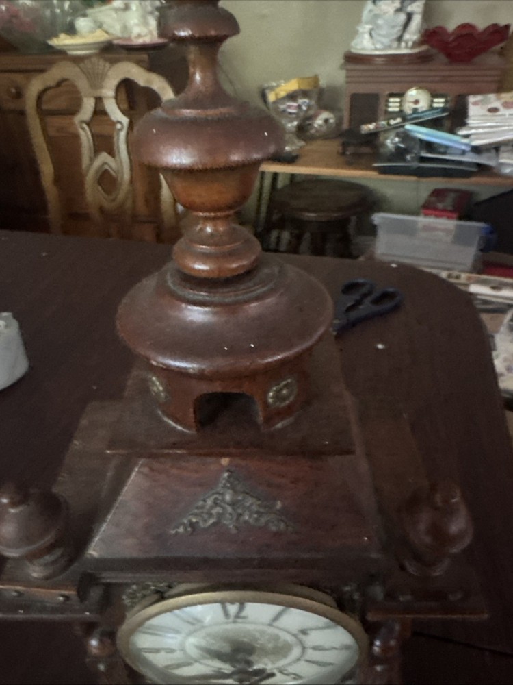 Vintage Wooden Desk Clock (Working)