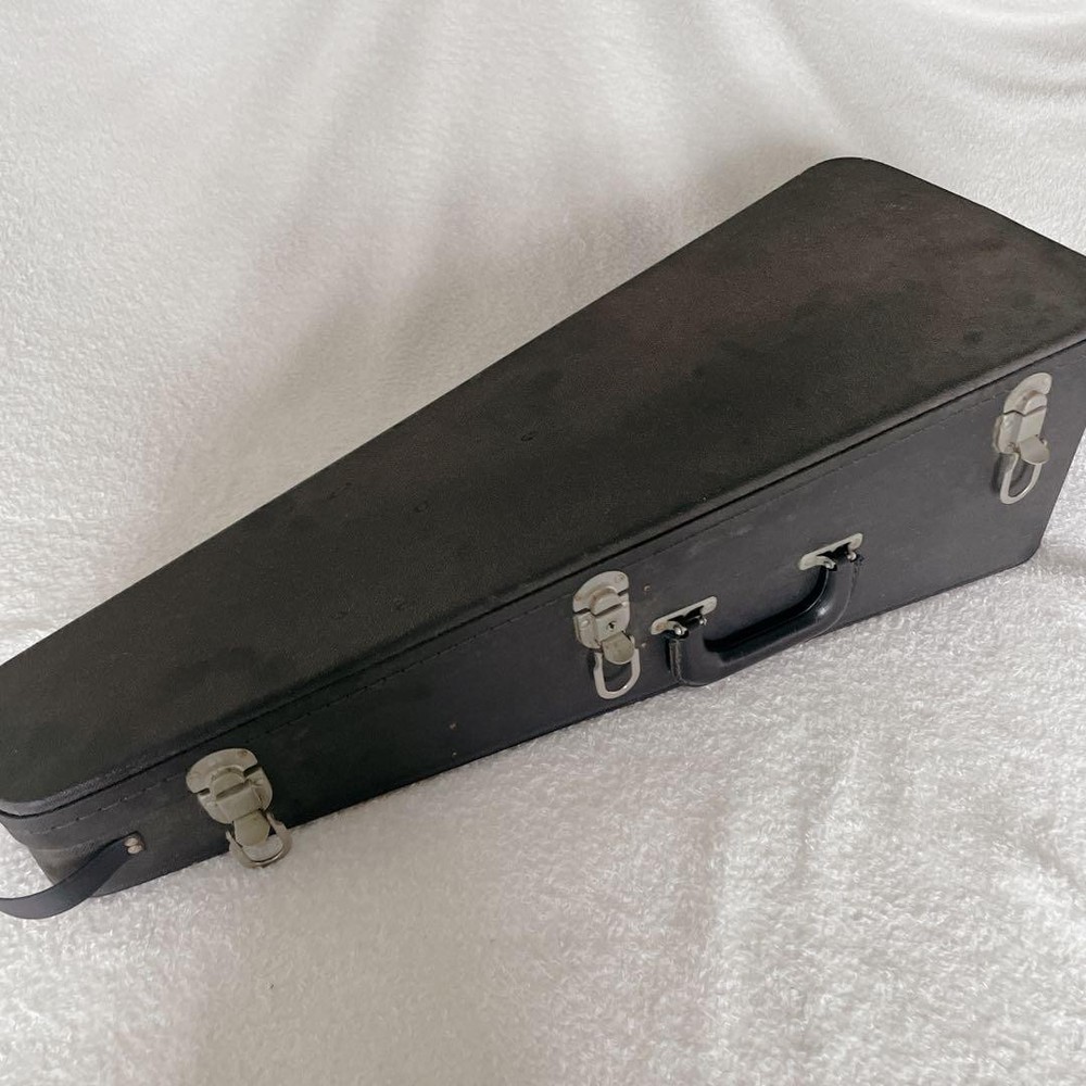 SUZUKI Mandolin M-60 with hard case