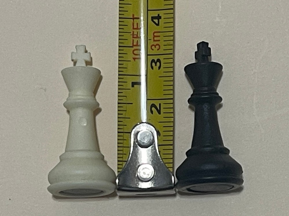 CHESS SET w/ locking device - TRAVEL - STOCKING STUFFER