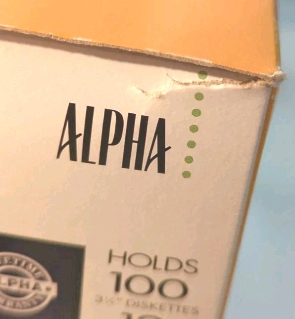 Alpha Multi-Media Storage Box Vintage Disk/CD Organizer - READ