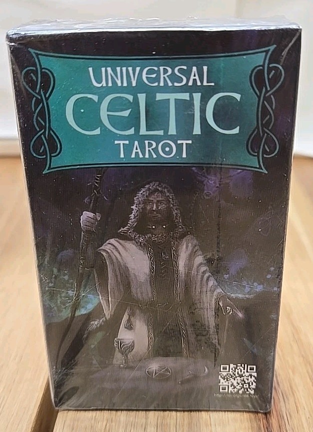 Universal Celtic Tarot Deck SEALED NEW !!!
