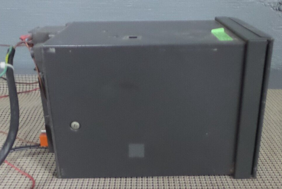 Yokogawa Chart Recorder Model SR1006 Recorder Machine Data Instrument