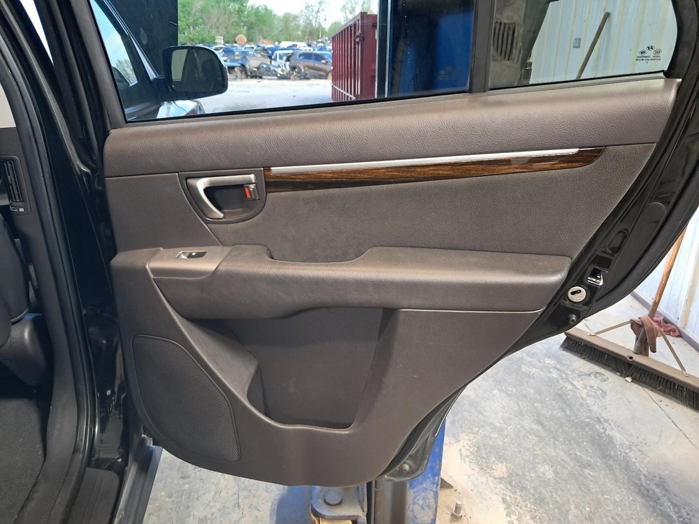 2011 HYUNDAI SANTA FE RR Door Trim Panel