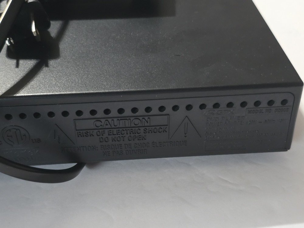 GPX D200B Progressive Scan DVD Player