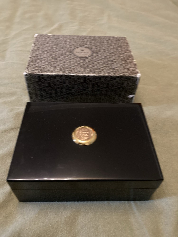 Rolex Black Lacquer Box, 50.00.09