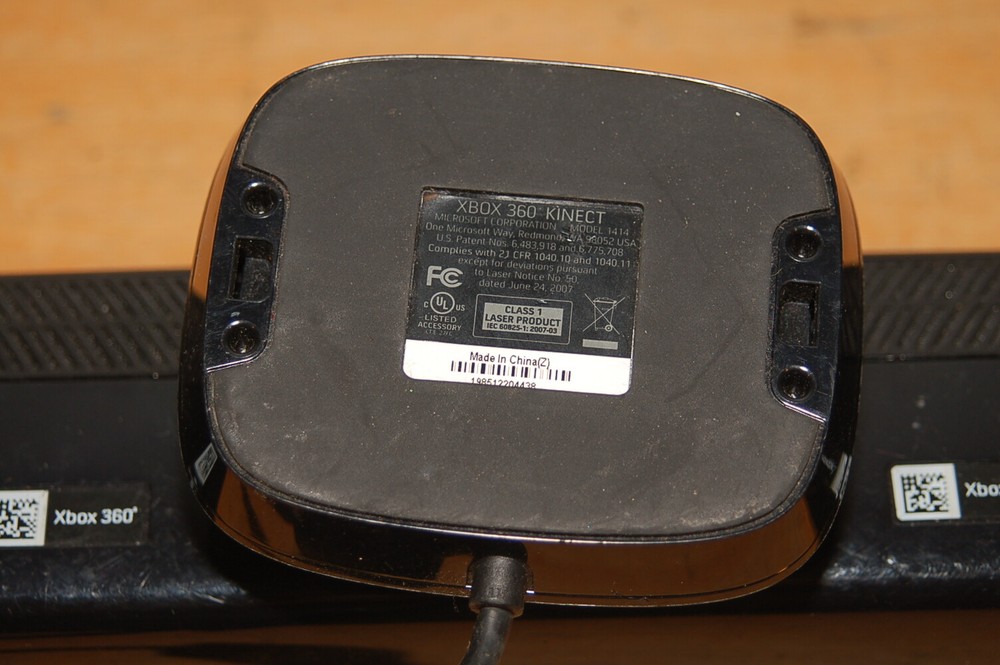 Microsoft XBox 360 Kinect Sensor Bar Only Black Model 1414 Camera