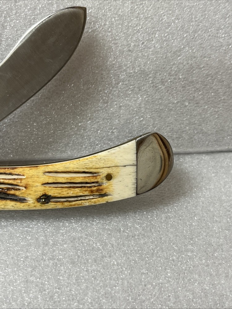 White Tail Cutlery 2 Blade Pocket Knife