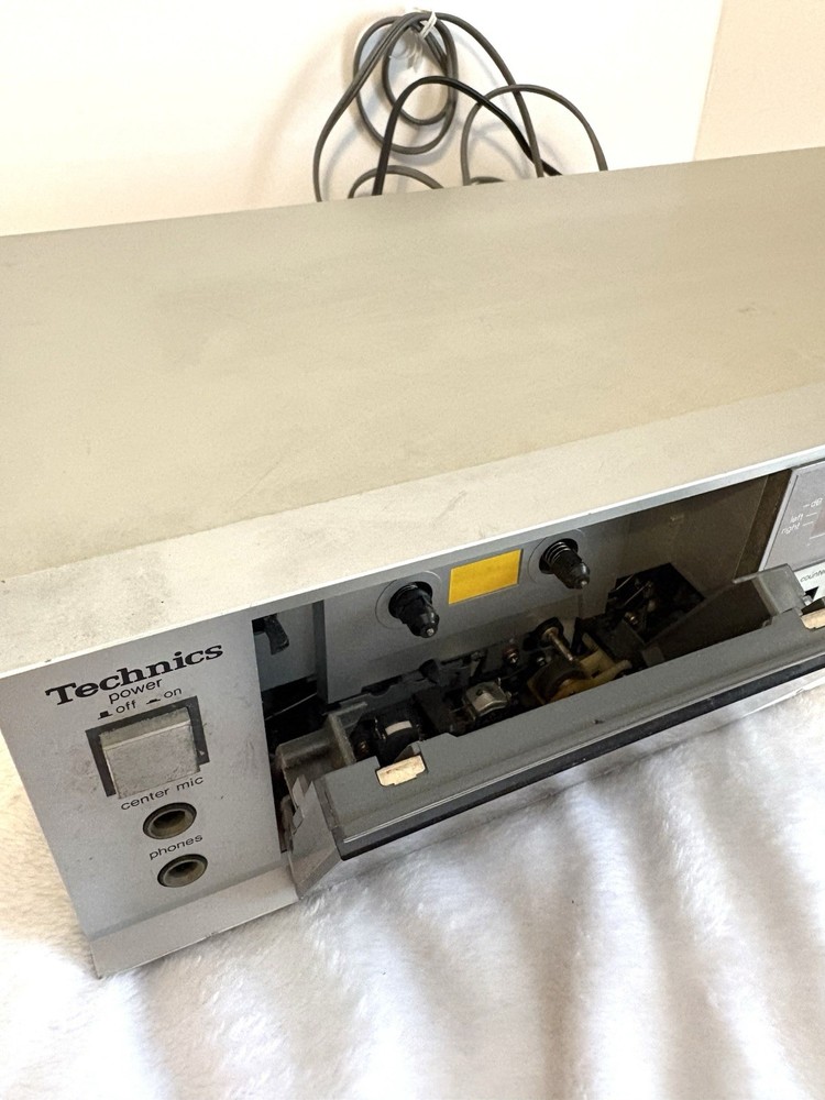 Technics Stereo Double Cassette Deck Model RS-B11-W Tested, Fully Functional