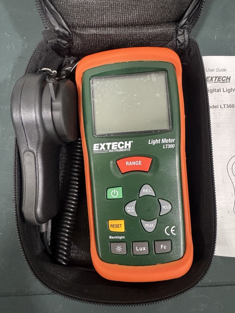 Extech LT300 Digital Light Meter! Tested: WORKS!