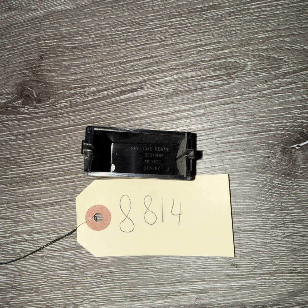 PETERBILT PLUG-DASH SWITCH P/N S67-1045