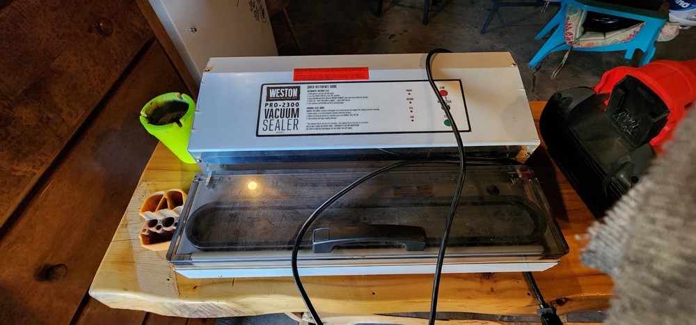 Weston Pro-2300 Vacuum Sealer Electric Silver Manual Automatic