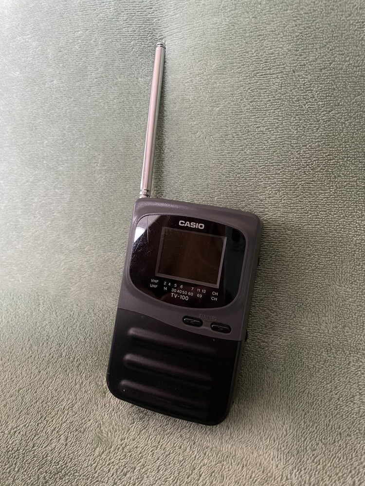 Vintage Casio Model TV-100B Handheld TV