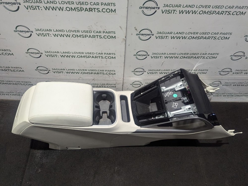 JAGUAR I-PACE X590 CENTRE CONSOLE WITH ARMREST