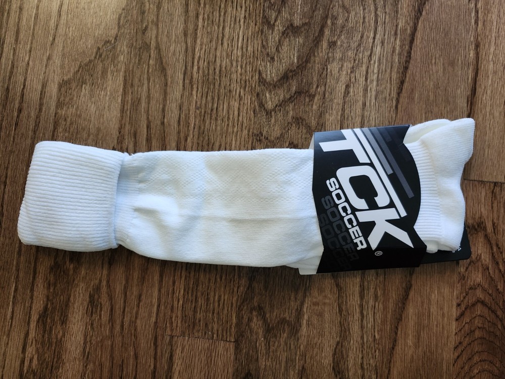 NWT TCK  Performance Socks WHITE Adult MEDIUM Dry-IQ