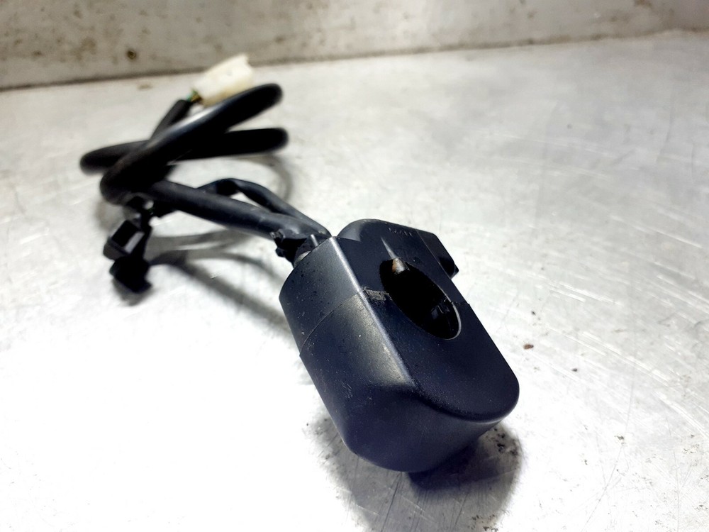 2014 Honda CBF 125 right hand switches (2009-2016)