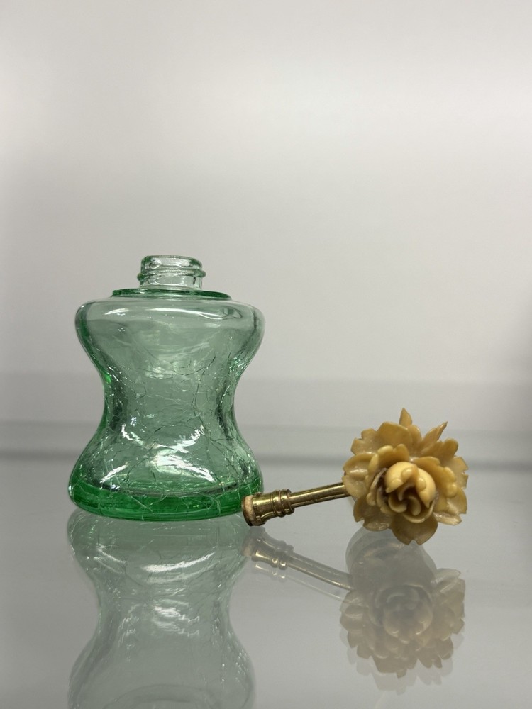 Iris Germany Green Crackle Glass W/ Rose Top Atomizer