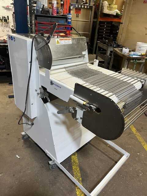 2017 Bloemhof 860L Variable Speed Commercial Bakery Bread Roll Dough Moulder