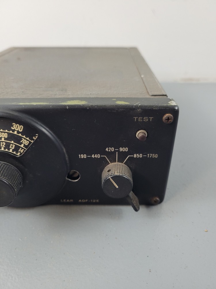 Vintage Aircraft Lear Receiver Auto Direction Finder ADF-12E Airplane