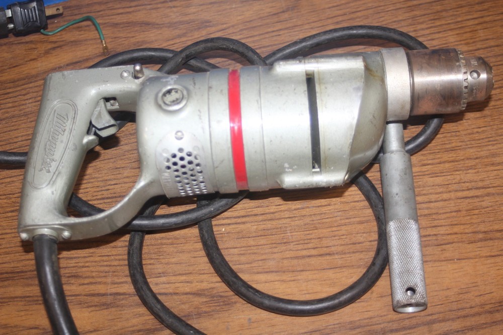 Vintage 1/2" Milwaukee Dyna-Flash 12D
