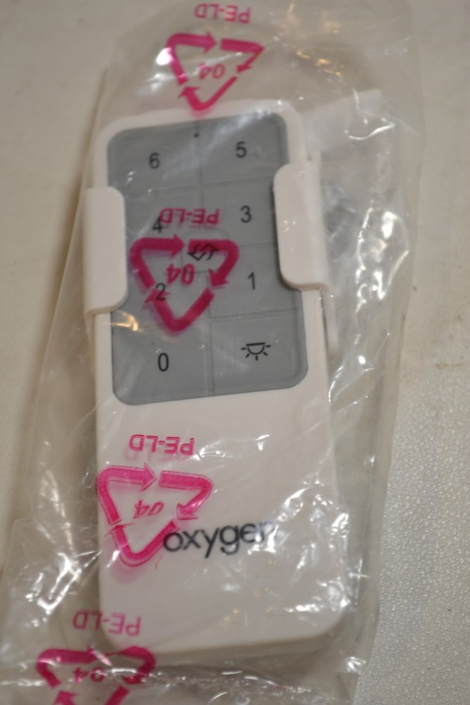 Oxygen Remote Control W02U17-03-05