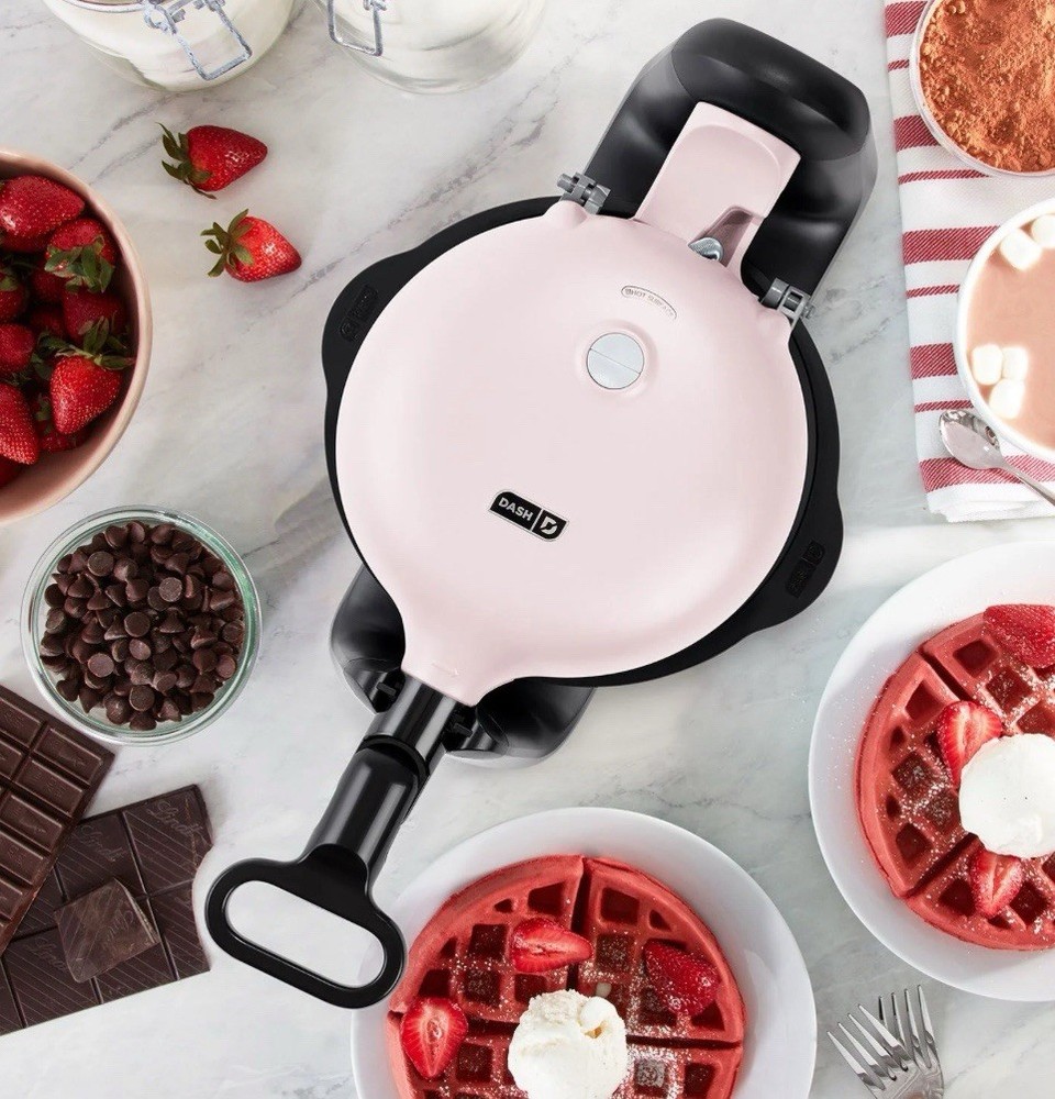 Dash Ceramic Flip Belgian Waffle Maker – Nonstick, 1000W-Quality Waffles