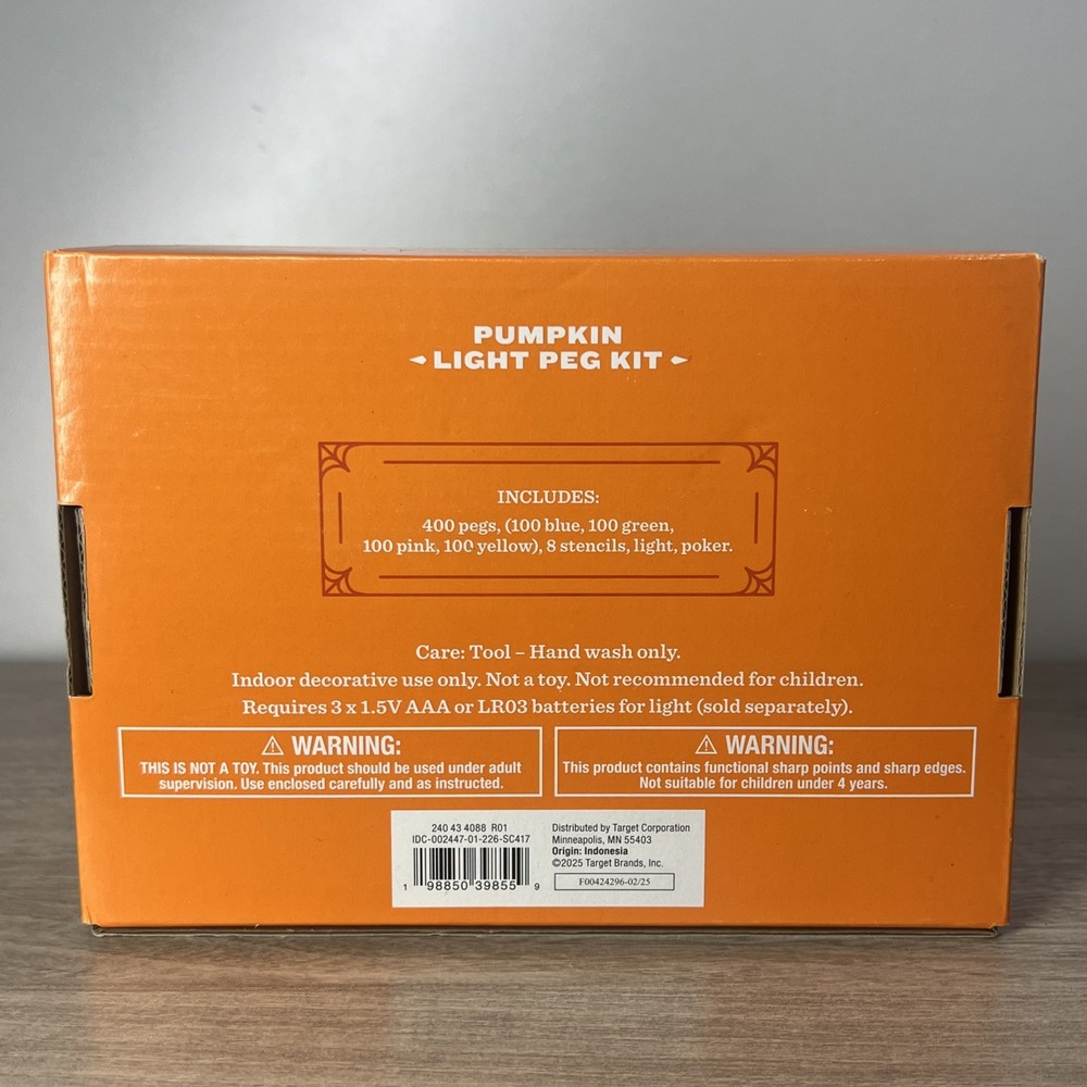Target Hyde & Eek ~ Pumpkin Light Peg Kit ~ Halloween 2025 ~ NEW