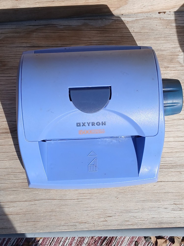Xyron Model 500 Create a Sticker Machine