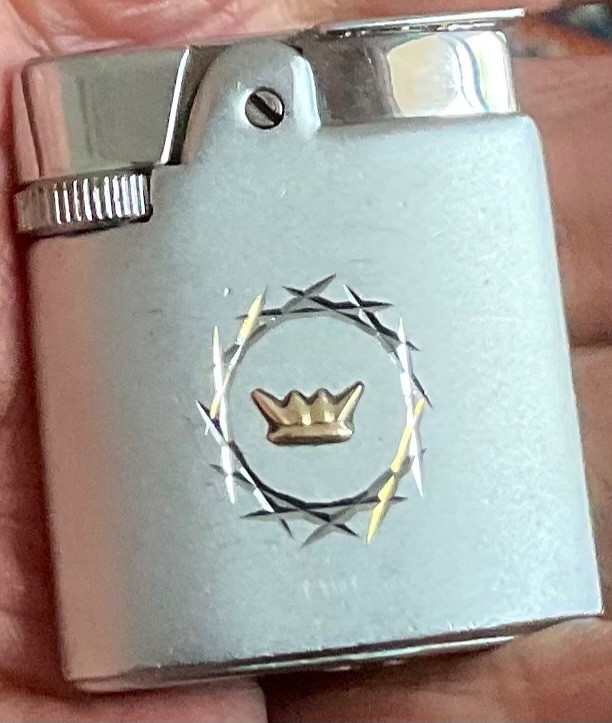 Vintage Ronson Milady Lighter / Monogrammed/ Working.