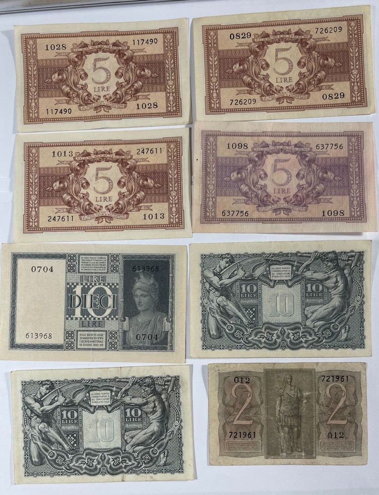Italy 8 Older Italian Notes. Mixed Dates (#203)