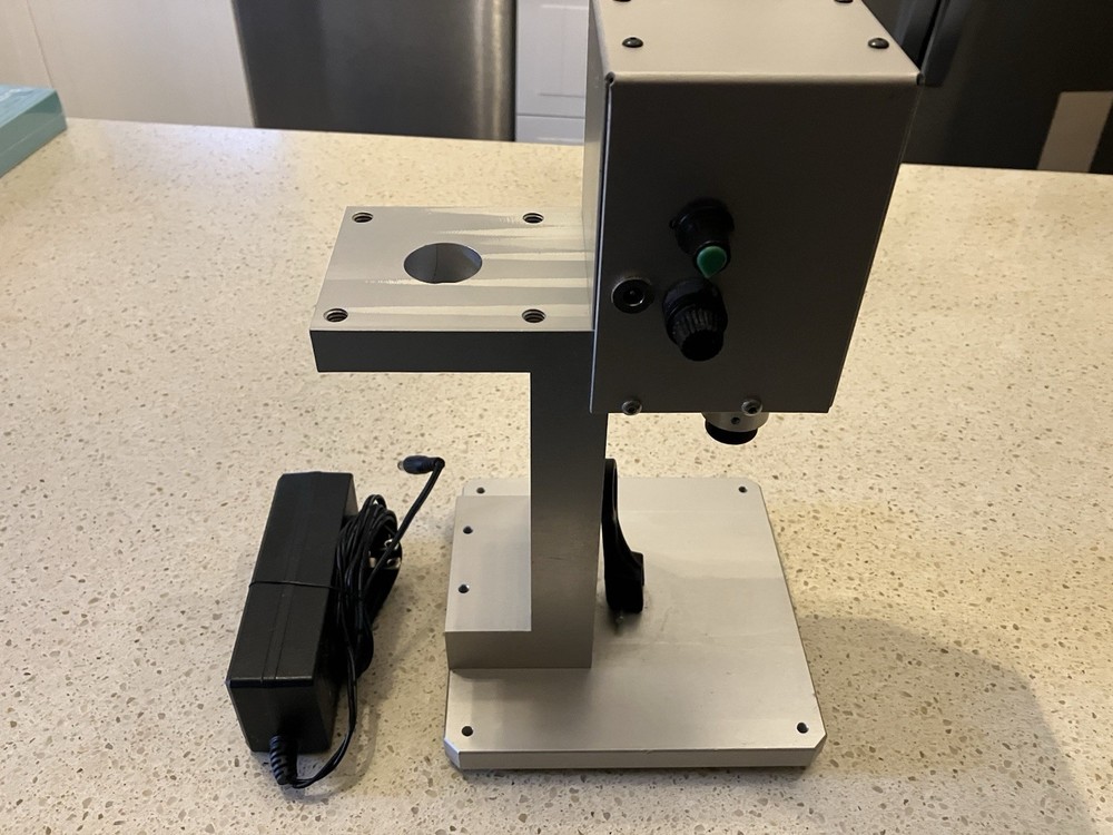 Twist Spin Bottle Cap Capper CCS-1000R Rotary Capping machine System