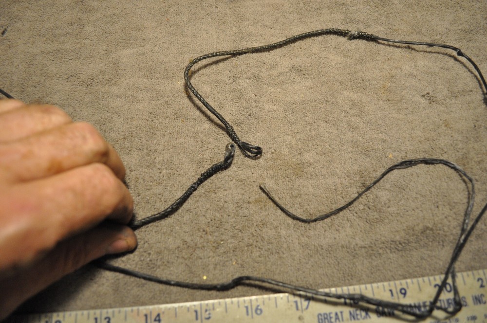 Bowtech Constitution Compound long Bow String , not useable as is, for parts
