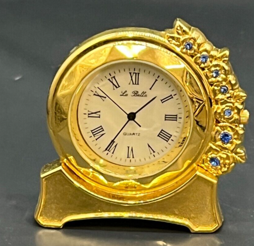Mini Quartz Clock Round, With Blue Diamonds Around The Clock