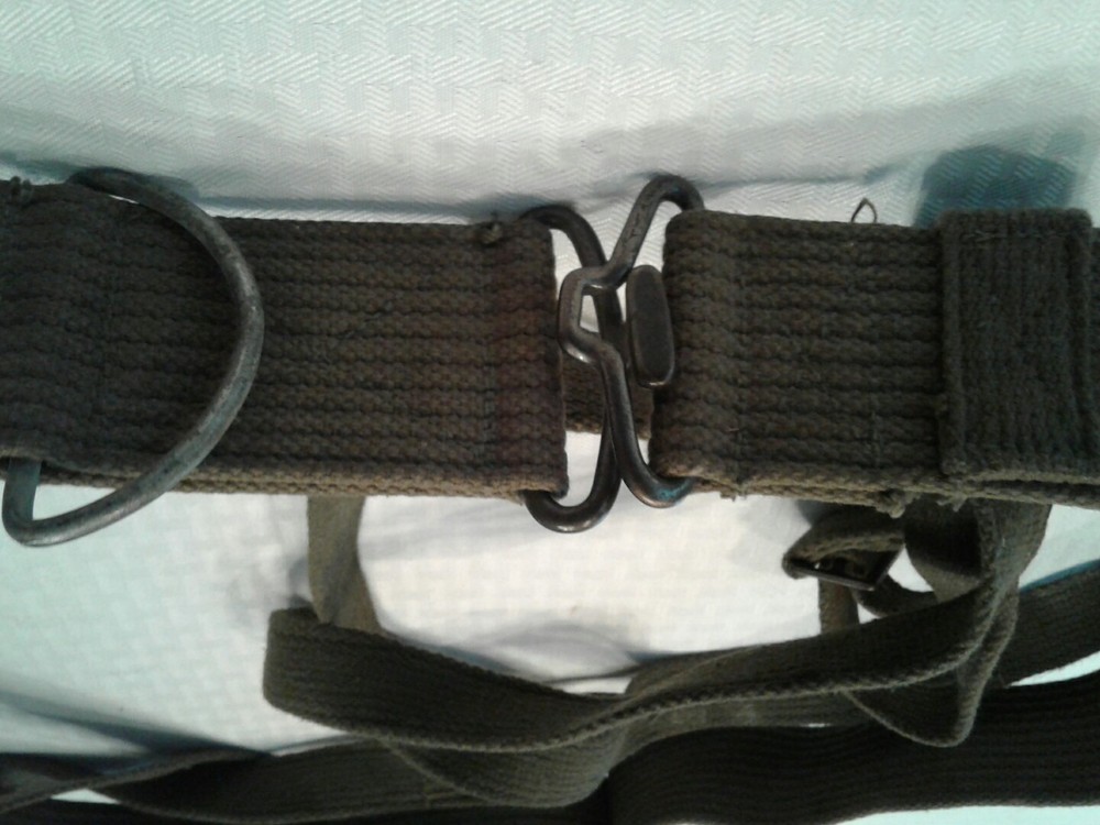 WW 2 trace harness one man