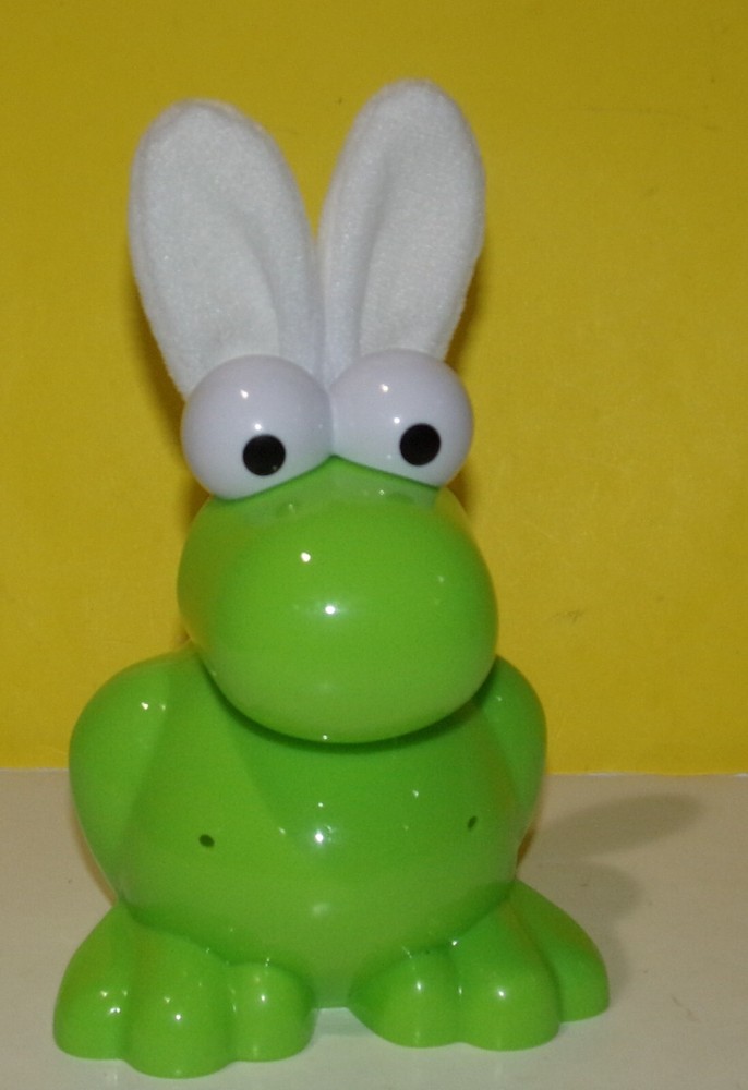 Big Chewy Nerds Candy Easter 7” Plastic Container Green w/ White Bunny Ears