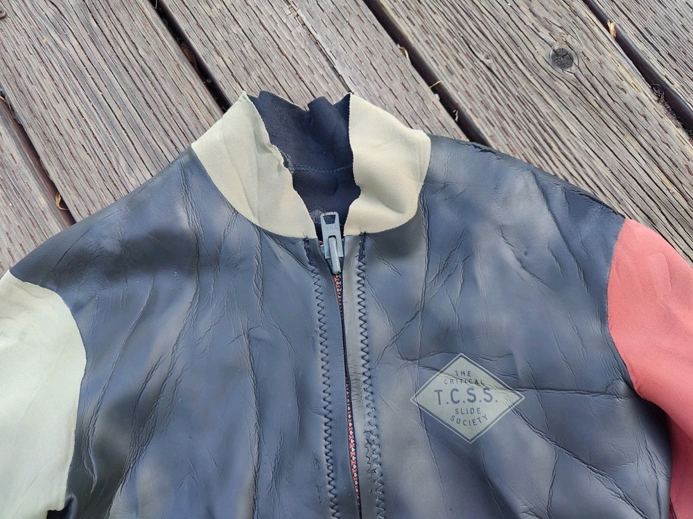 Men's Small/Medium Surfing Wetsuit Jacket Used TCSS Surfboard Surf