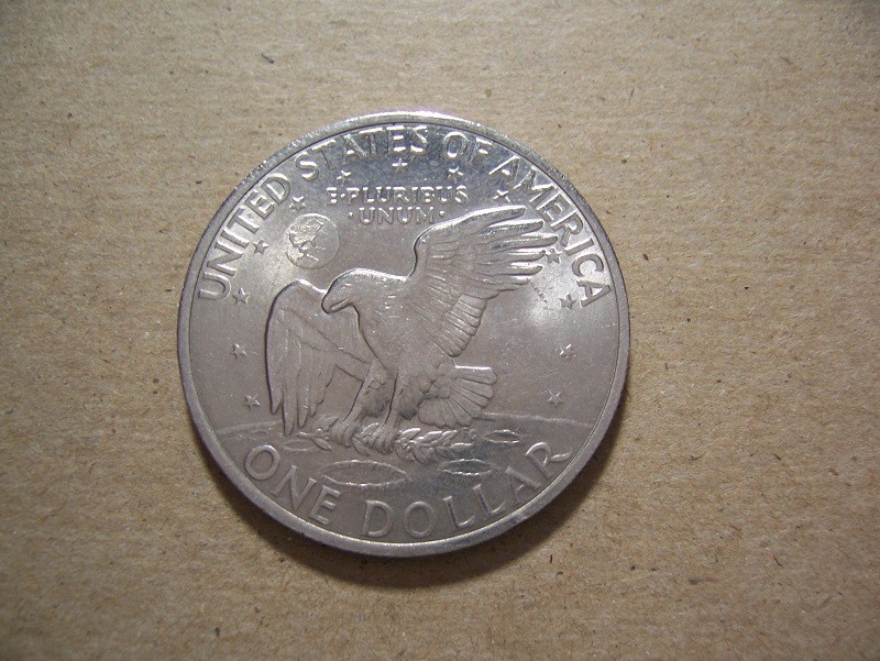 1971D FEV Eisenhower dollar, friendly eagle variety (READ)