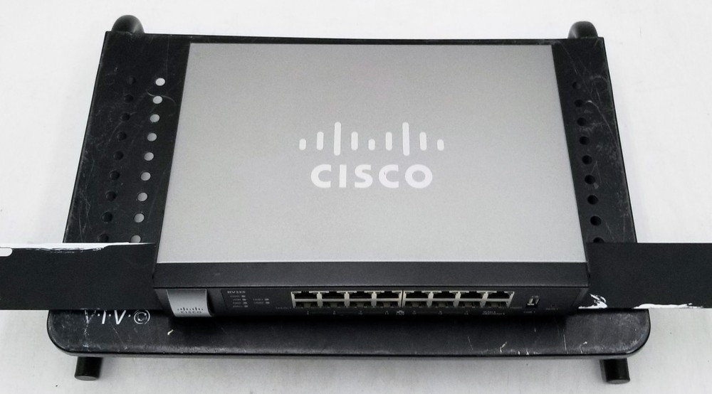 Cisco RV325 Rack Mount Router